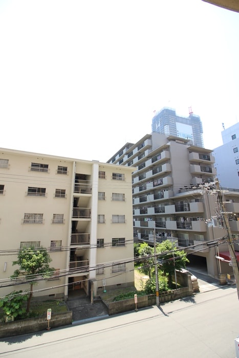 室内からの展望 ライブコ－ト北梅田