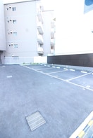 駐車場 ﾚｼﾞｭｰﾙｱｯｼｭOSAKAﾃﾞｲﾌｨｰﾙ（606）