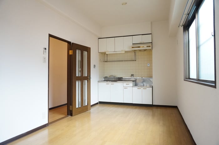 居室 カ－ネルヒル