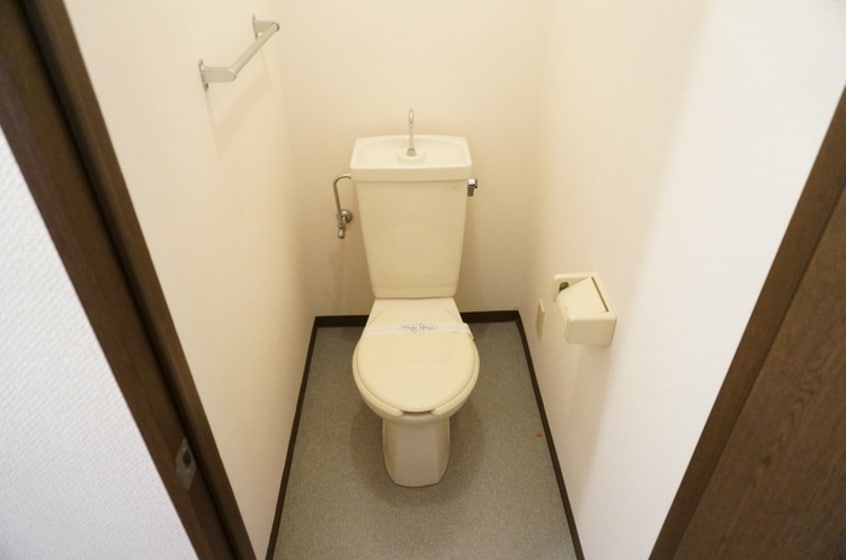 トイレ カ－ネルヒル