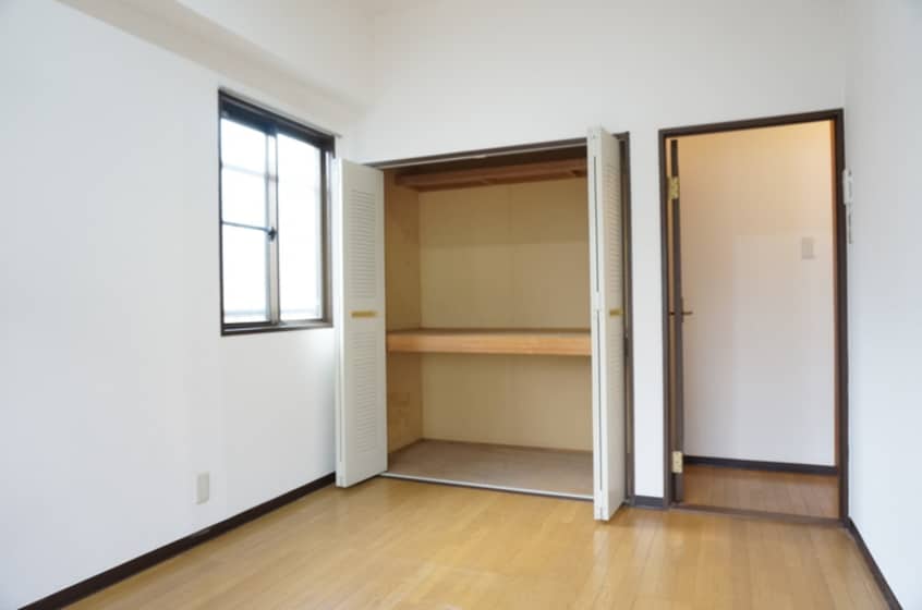 居室 カ－ネルヒル