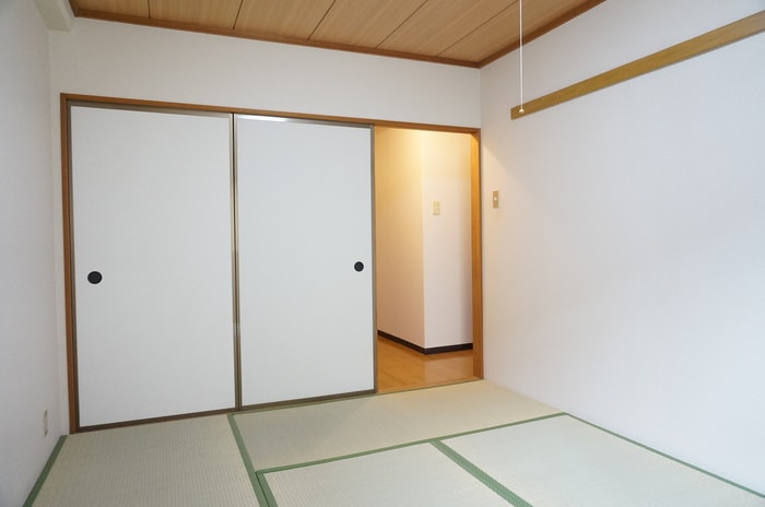 居室 カ－ネルヒル