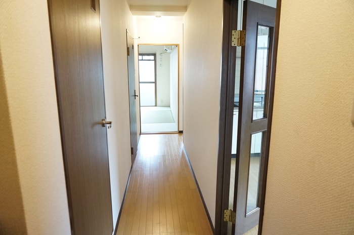 廊下 カ－ネルヒル