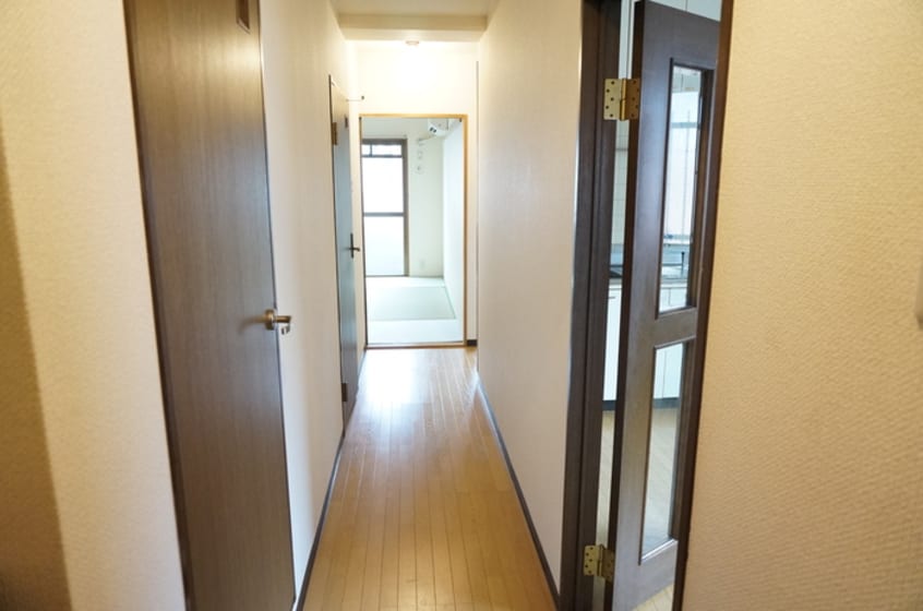 廊下 カ－ネルヒル