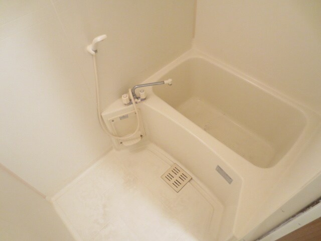 バス／シャワールーム等 チェリ－ハイツ