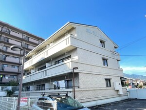 ホワイトコーポ山口