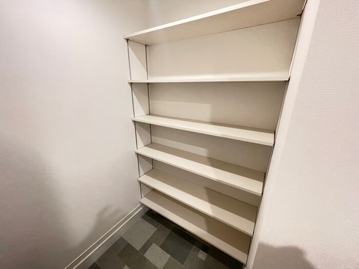 靴箱 クレア法善寺