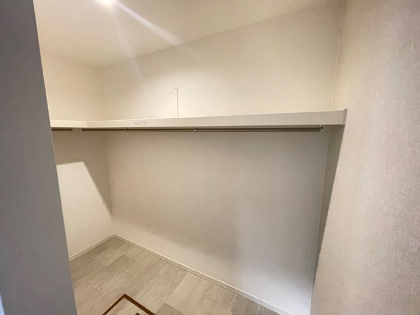 収納 クレア法善寺
