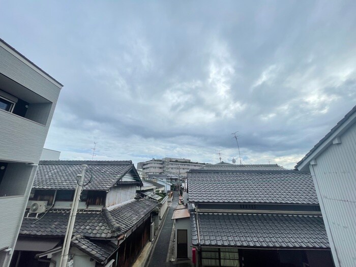室内からの展望 クレア法善寺