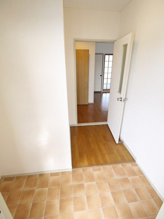 玄関 香里大西第１ビル