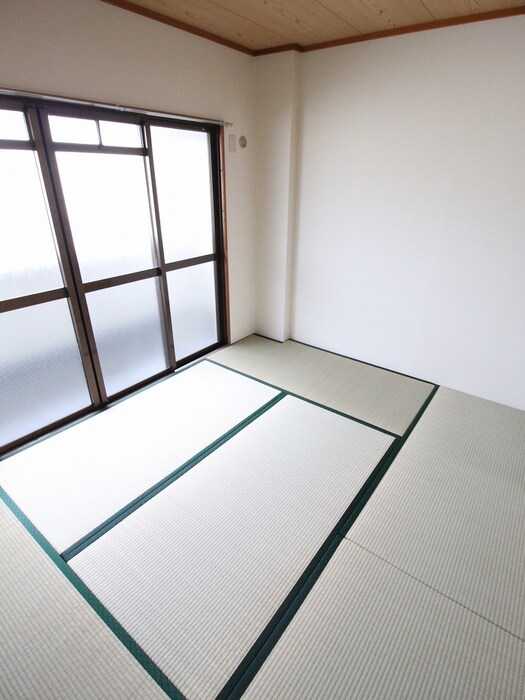 居室 香里大西第１ビル