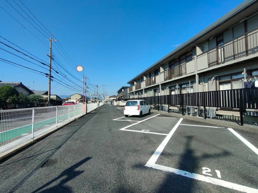 駐車場 サンハイム伊勢Ｂ