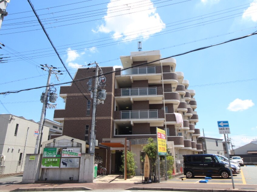 外観写真 リ－ガルコ－ト山本駅前