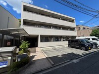 ウィンターベリーコート