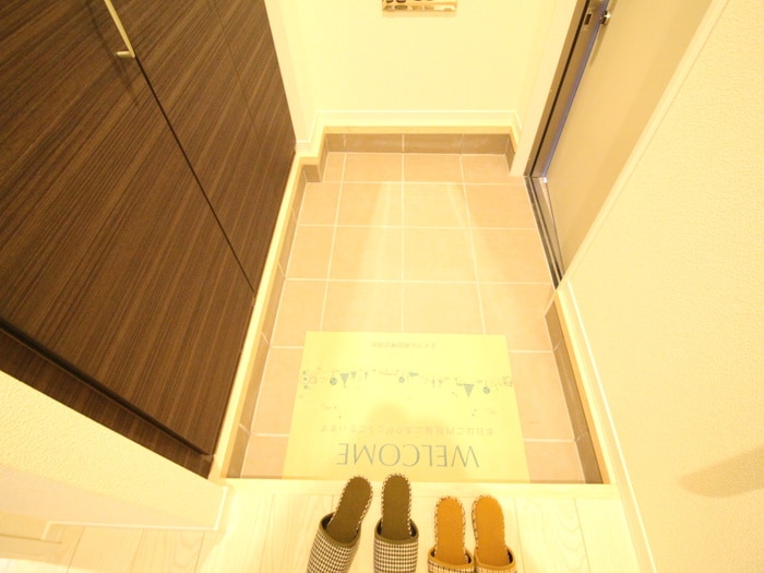 玄関 ｼｬｰﾒｿﾞﾝｵｰｸ