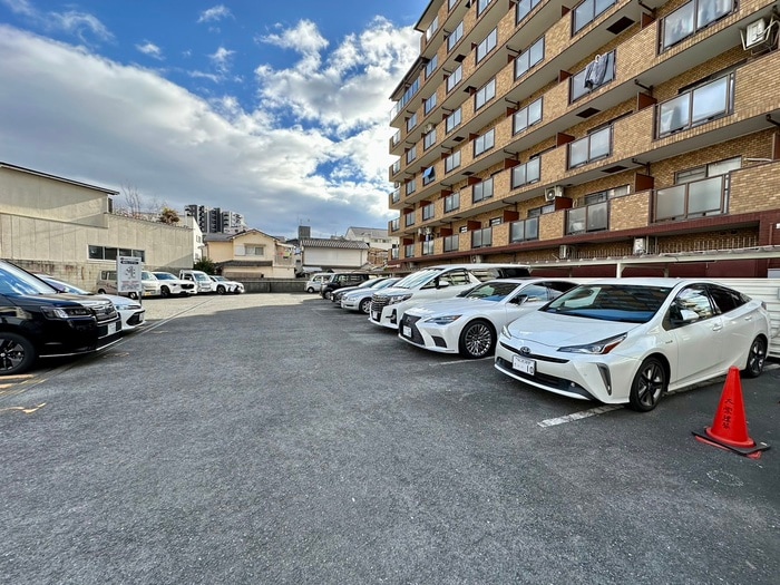 駐車場 ロイヤルハイツ菅原