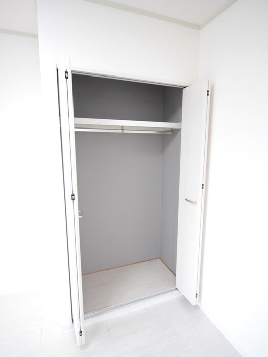 収納 ロイヤルハイツ菅原