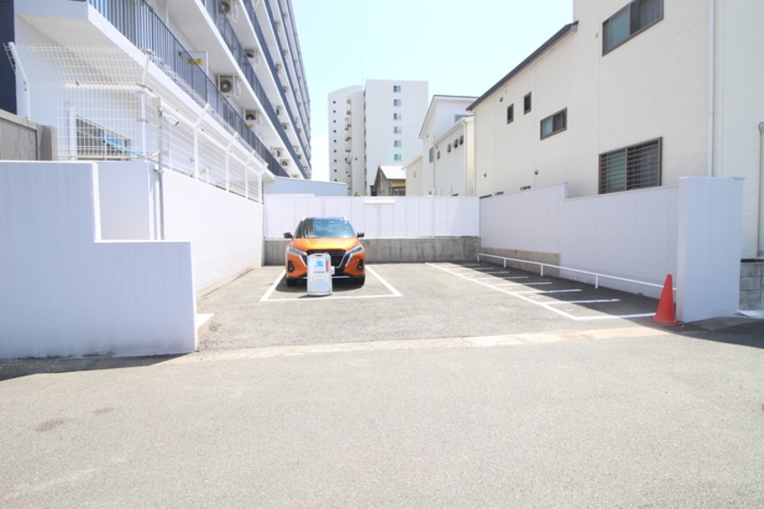 駐車場 マインズ・コム南茨木