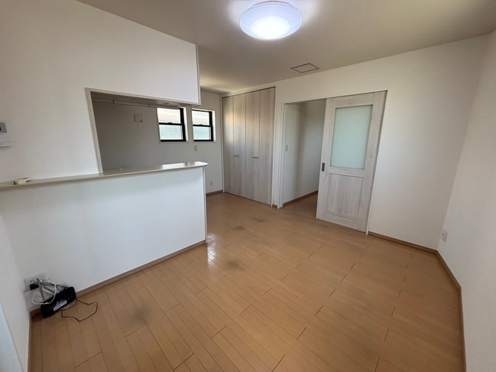 居室 カーサイースト