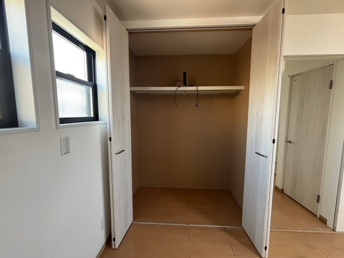 収納 カーサイースト