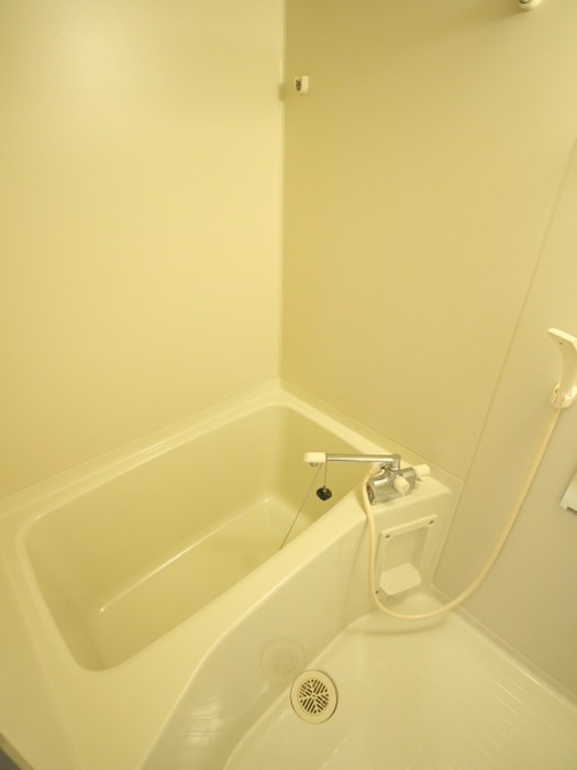 バス／シャワールーム等 カインド高井田