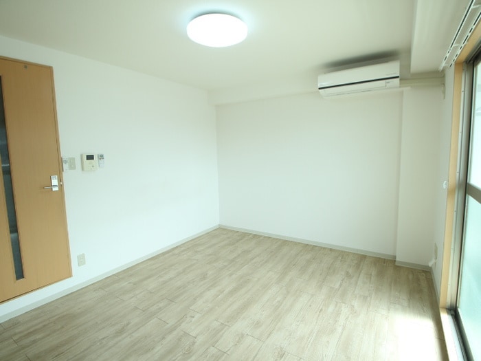 居室 カインド高井田