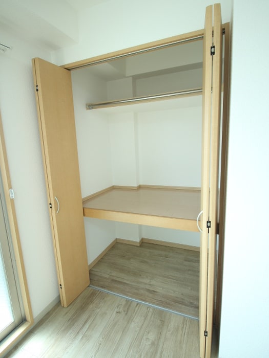 収納 カインド高井田