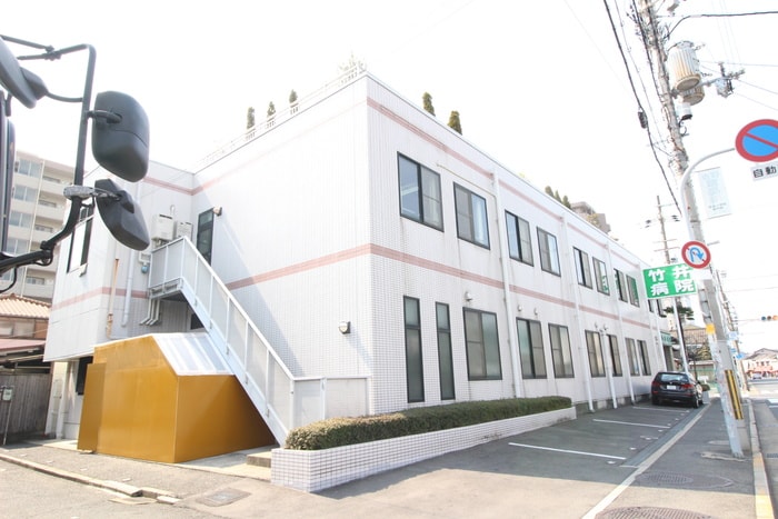 竹井病院(病院)まで85m カインド高井田