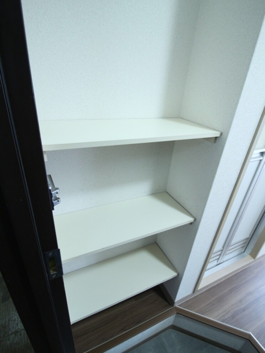 靴箱 ヴィラ守口