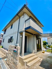 熊取町紺屋２丁目戸建て