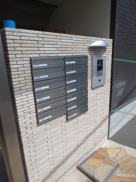 エントランス部分 フジパレス吉田