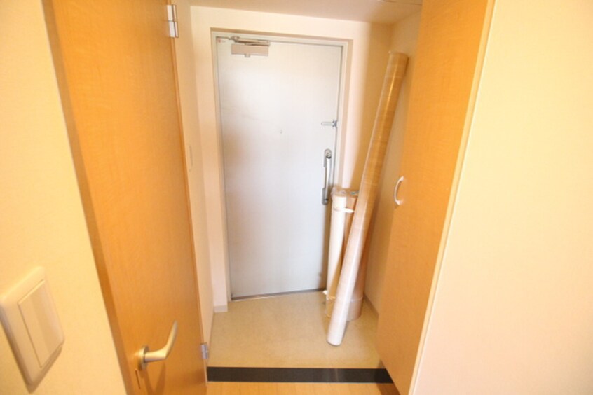 玄関 サクシ－ド胤