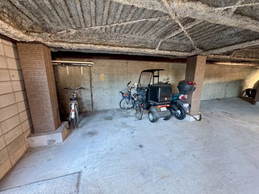 駐輪場 木村マンション