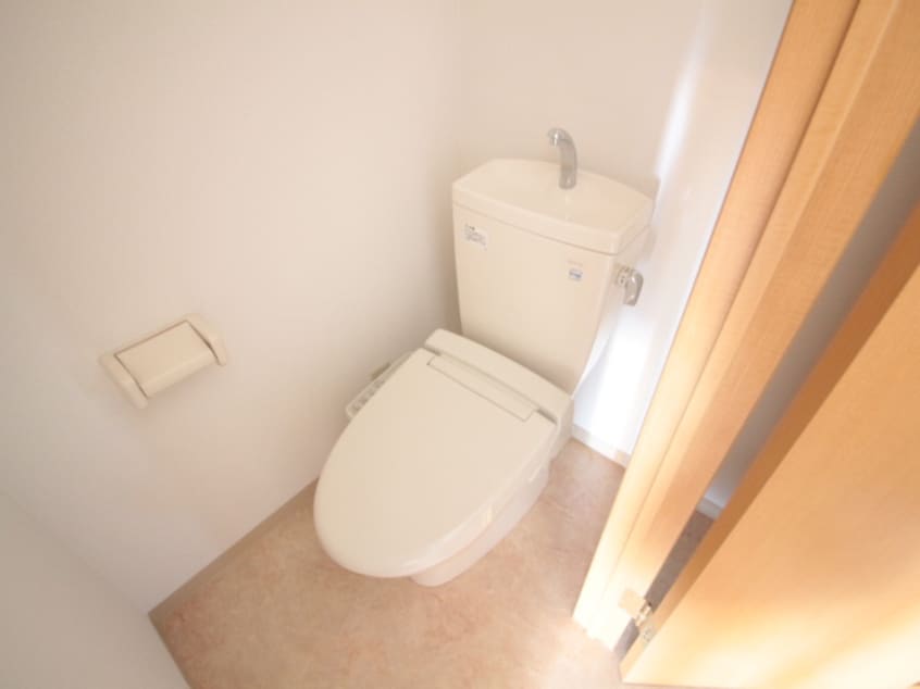 トイレ Montrachet