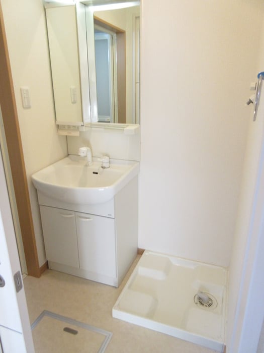 洗面 ヴィアノ灘泉通