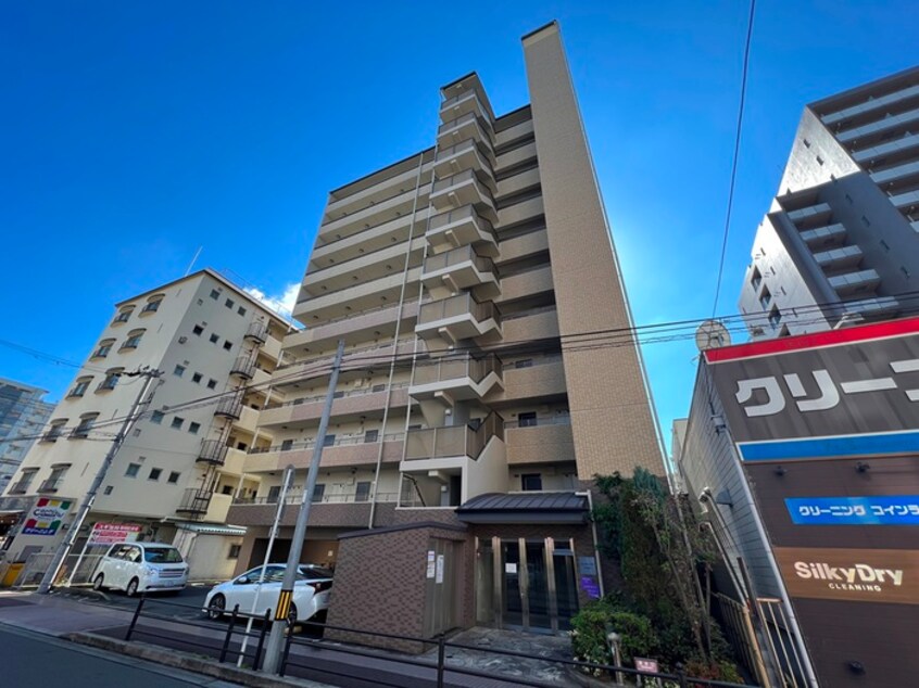 外観写真 モノロカ－レ江坂