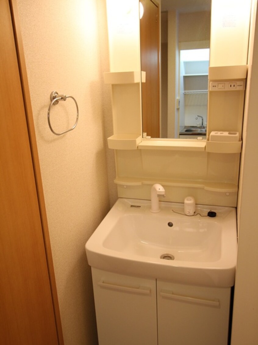 洗面 モノロカ－レ江坂