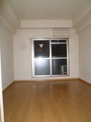 居室 モノロカ－レ江坂