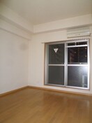 居室 モノロカ－レ江坂