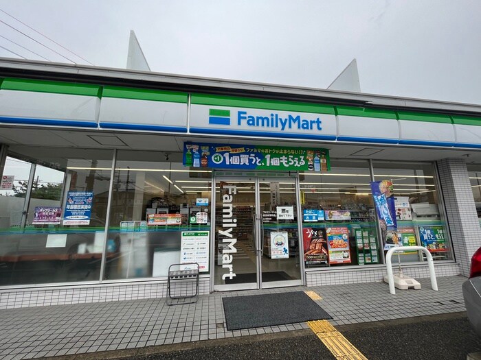 ファミリーマート(コンビニ)まで50m 能登町戸建