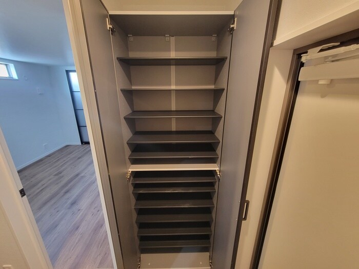 靴箱 Ｌａｖｉｅ　ｌｉｂｒｅ－Ｋ