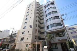 ﾌｧｰｽﾄｽﾃｰｼﾞ江坂ﾊﾟｰｸｻｲﾄﾞ（908）