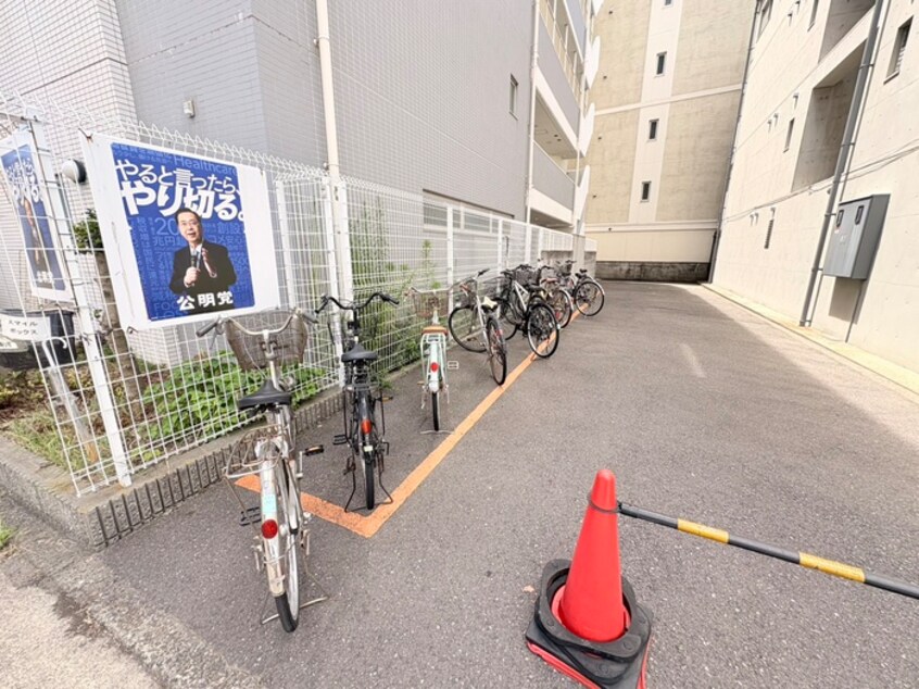 駐輪場 ＢＵＩＬＤ ＯＮＥ