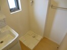 洗濯機置場 コーポラス若草EAST