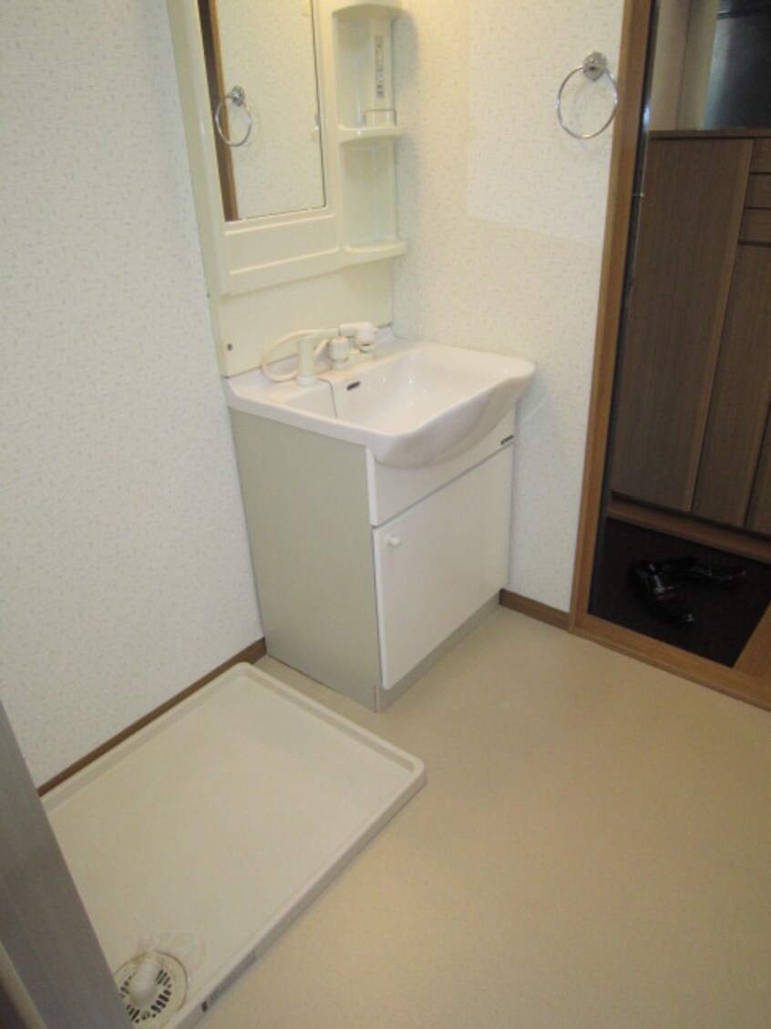 内観写真 マローネ功信