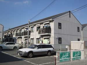 ロイヤルスクエア下条