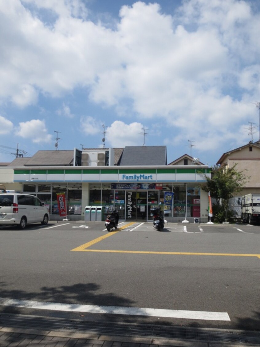ファミリーマート堺榎元町店(コンビニ)まで350m リレックス榎元町