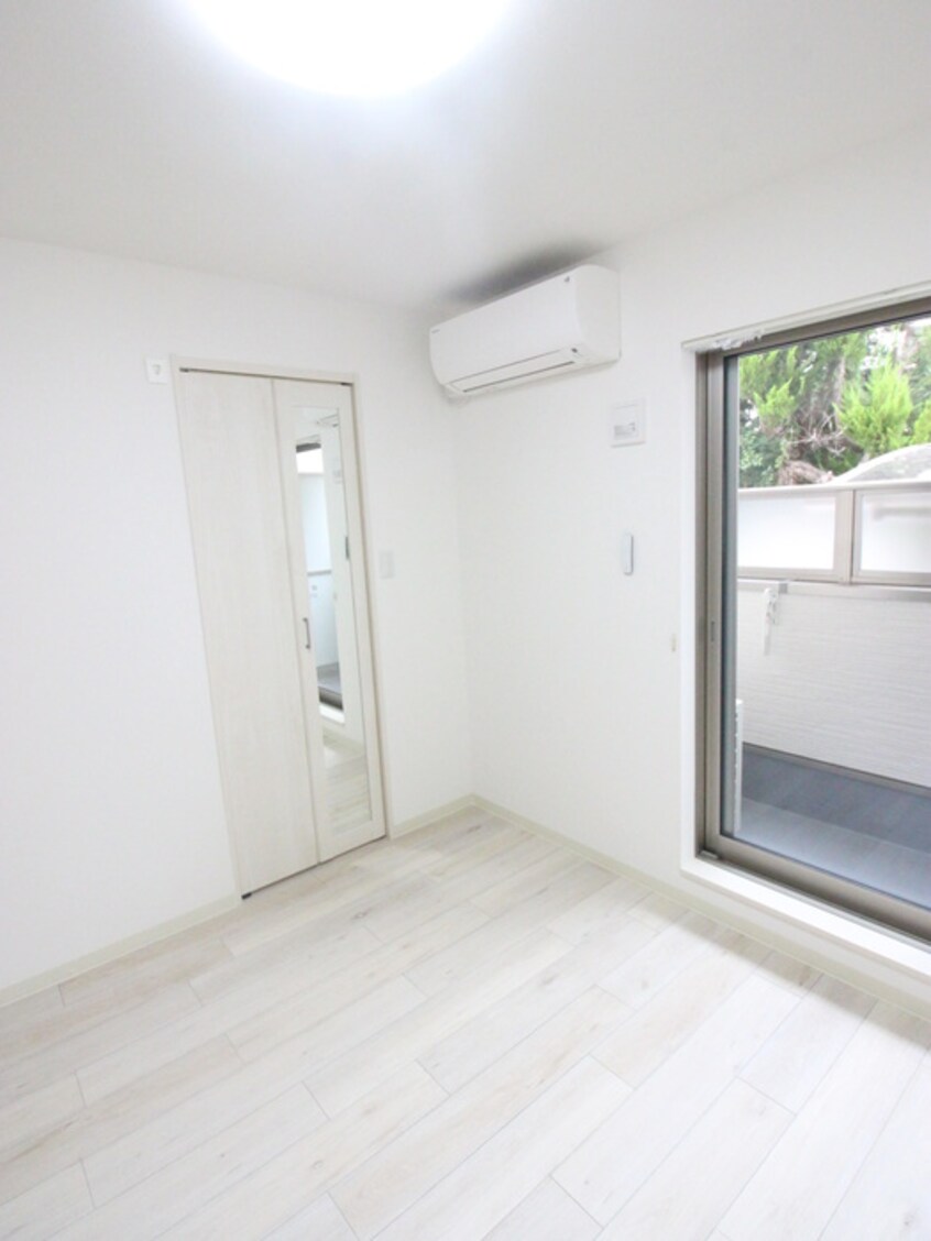 居室 ﾌｫﾚｽﾄｸﾘｴｵｰﾚ上島町弐番館