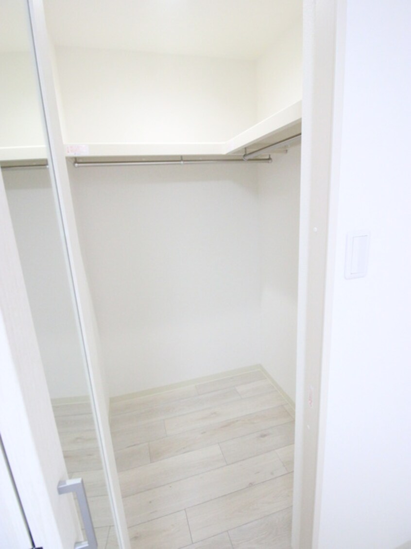 収納 ﾌｫﾚｽﾄｸﾘｴｵｰﾚ上島町弐番館