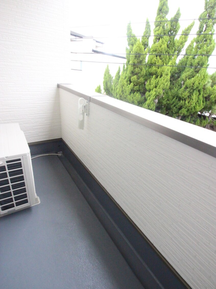 室内からの展望 ﾌｫﾚｽﾄｸﾘｴｵｰﾚ上島町弐番館